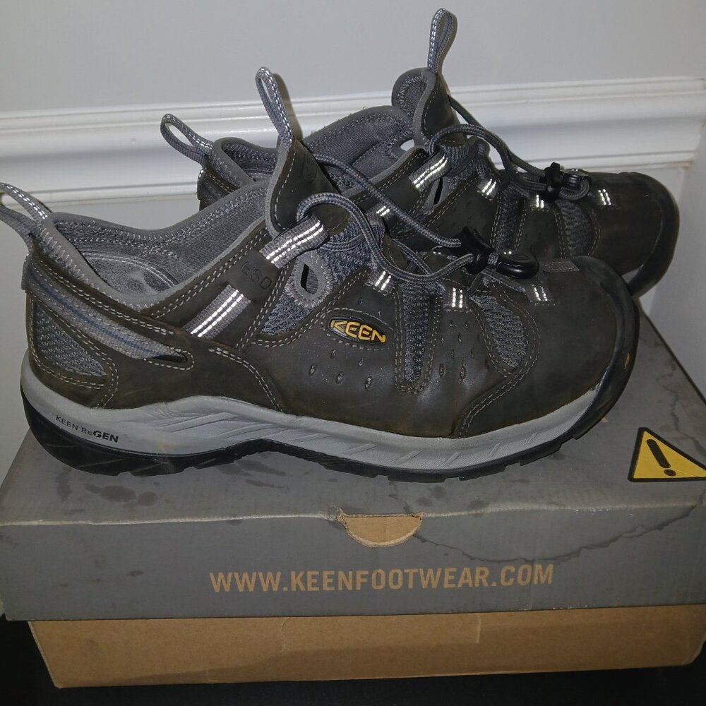 Keen Atlanta Cool II ESD Steel Toe Shoes. Size 11.5 D